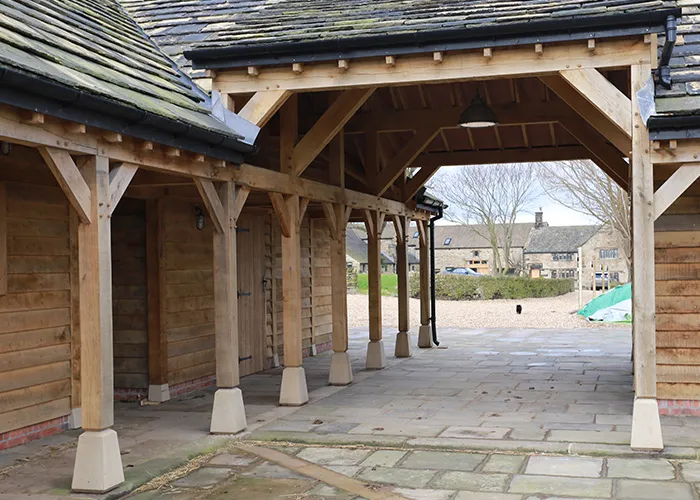 bespoke oak framed stables from yorkshire